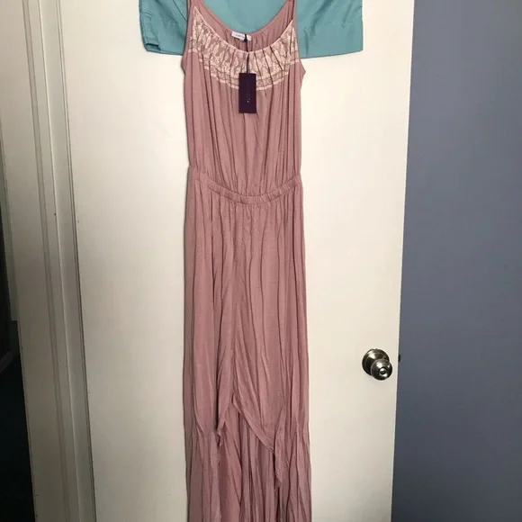 chinese dress ladies Lascana for Venus Tropical Cold Shoulder Maxi Dress, Women's Small – Aiken  Tack Exchange